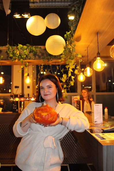 pumpkin carving 4.jpg
