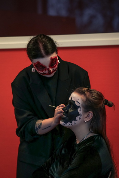 scare actor 2.jpg